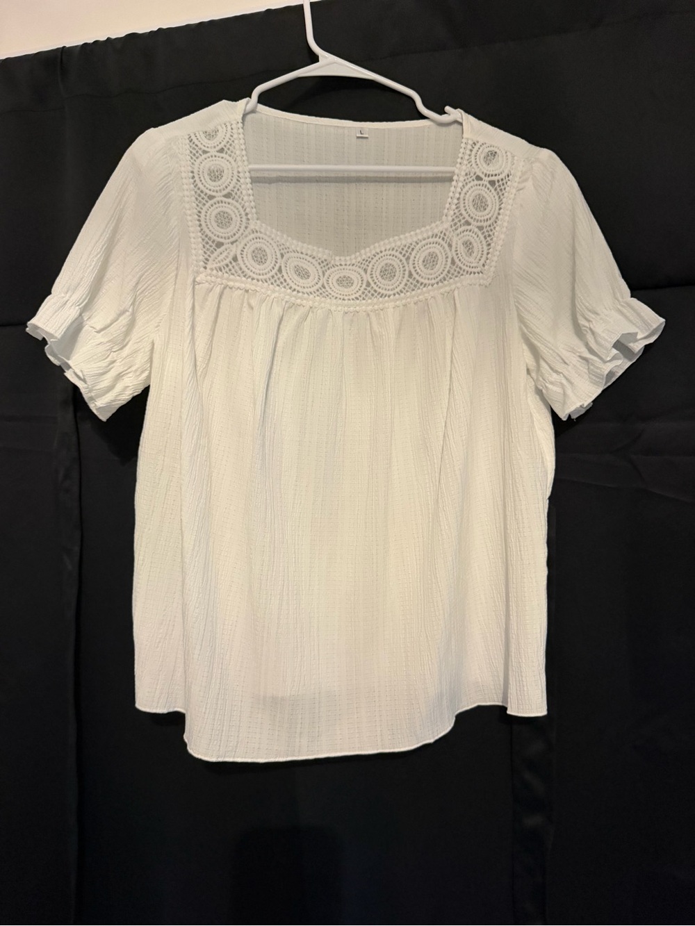 Women’s White Crochet Yoke Short Sleeve Top